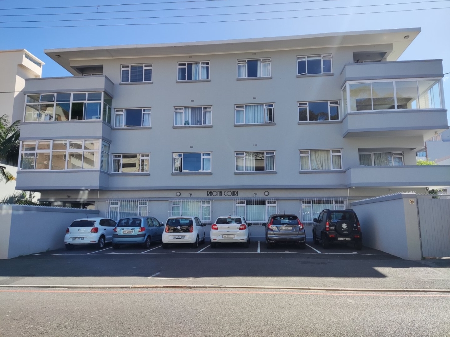 To Let 2 Bedroom Property for Rent in Sea Point Western Cape